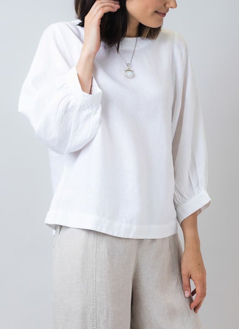 Naturals by O&J Plain White Top Shop Naturals By O&J Online Naturals by O&J Plain White Top Shop Naturals By O&J Online
