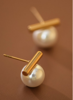 Pearl Stud Earrings