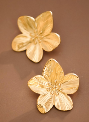 Nicky Floral Stud Earrings