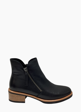 Bresley Dolomite Boot Black