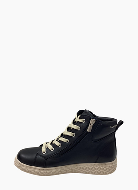 Cabello Una Boot Black