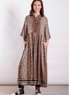 Deeanne Hobbs Brylie Dress 26-130 - Leopard Lux