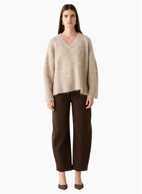 Esmaee Whisper V Neck Sweater - Oatmeal