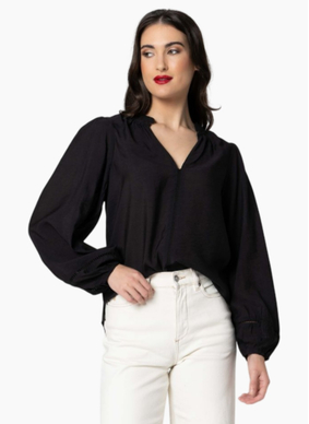 Seeking Lola sylvie top black