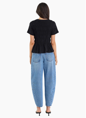 Stories Be Told Neat black Slub Shirred SS Tee