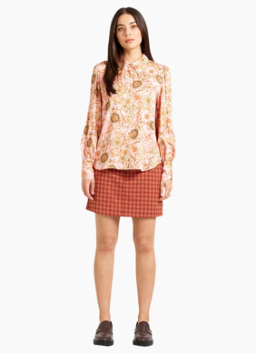 Tuesday Label Casino Top Pink Medallion