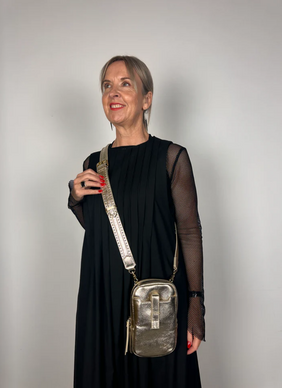 Minx Dial Up Jet Setter Bag - Gold