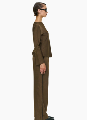 Staple the Label Dakota Bias Top - Espresso