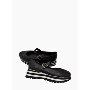 Django & Juliette Elaines in Dark Chocolate