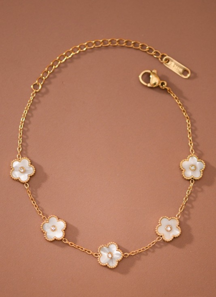 Chain Flower Bracelet