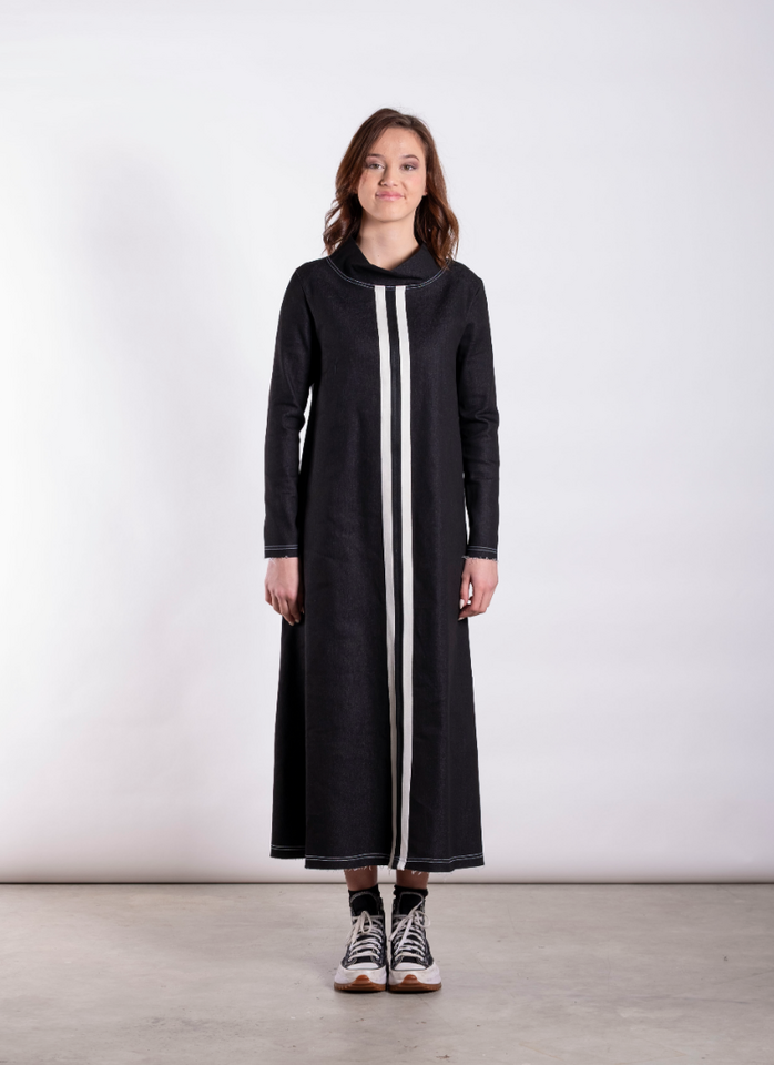 Deeanne Hobbs RESULT Dress 26-116 - Urban Coal Black/White