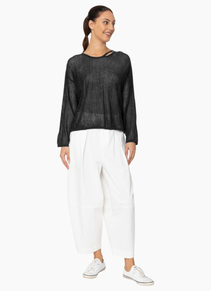 Two by Two 715 Capri Top - Black