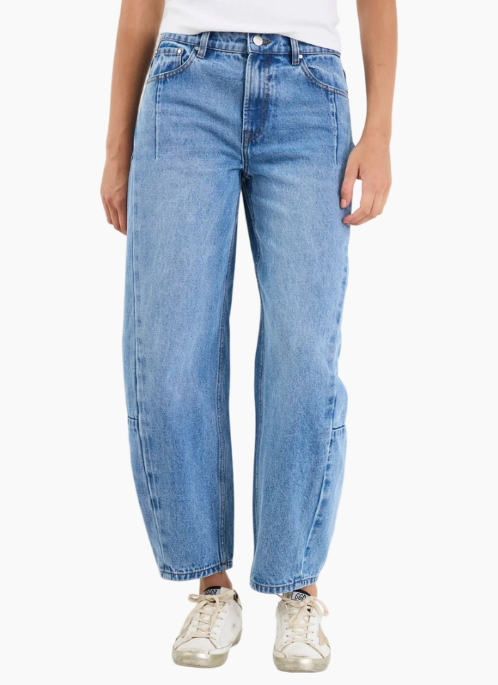 Among The Brave Graduate 90's Barrell Leg Jean