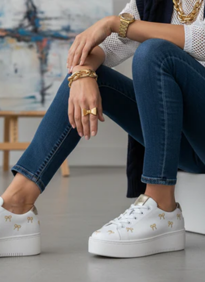 Minx LOVE KNOTS Sneaker - White/Gold