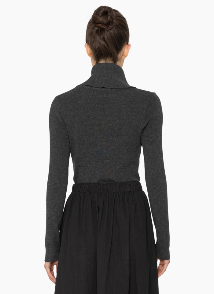 Blacklist KN043 Faye Top - Charcoal