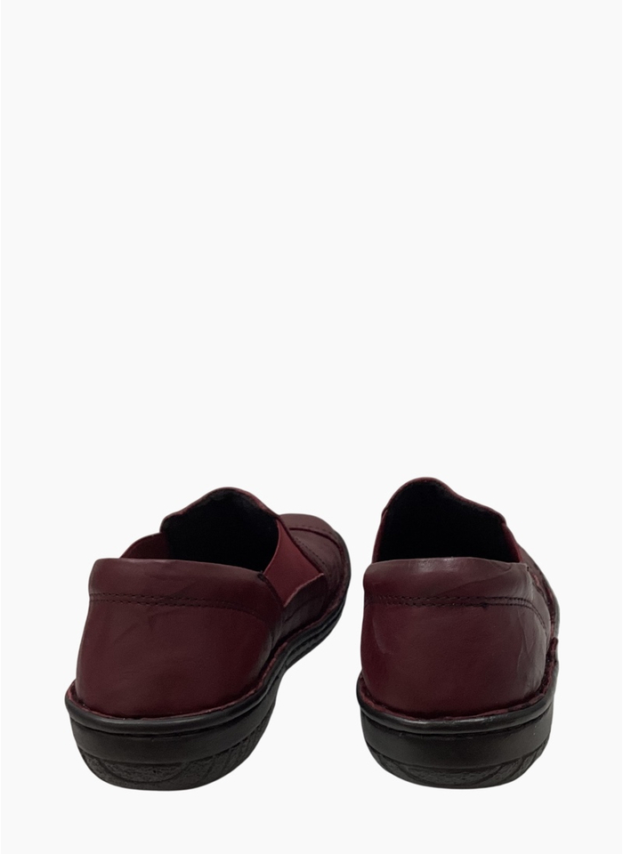 Cabello 761-27 Shoe Dark Burgandy
