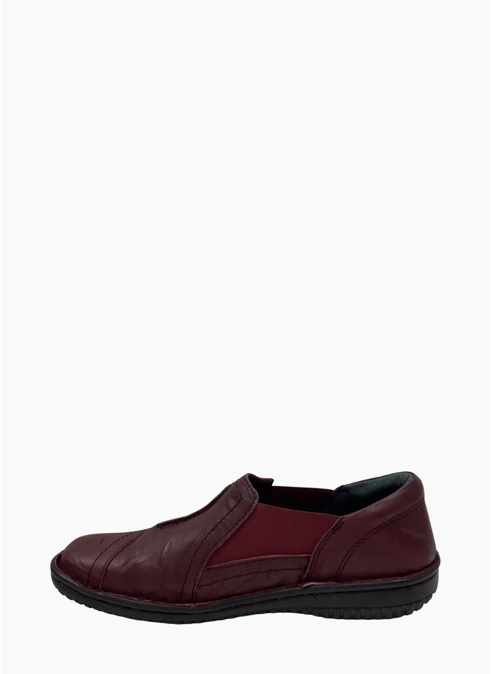 Cabello 761-27 Shoe Dark Burgandy