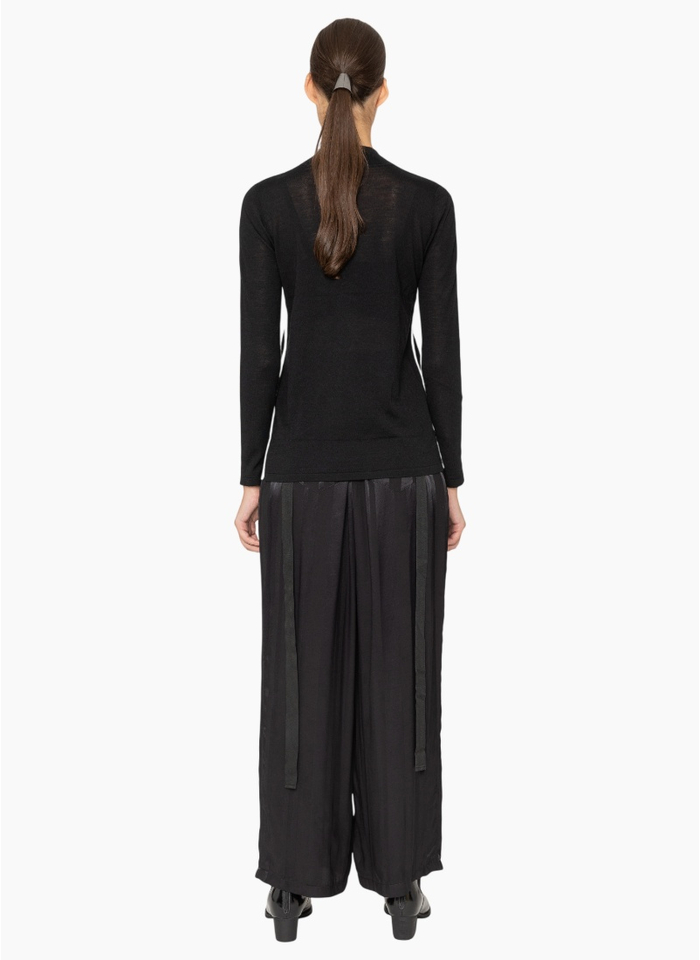 Bone & Arrow KN026 Novara Top - Black