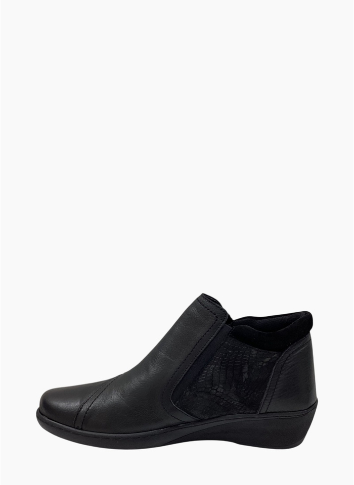 Cabello CP462-18 Boot Black Combo