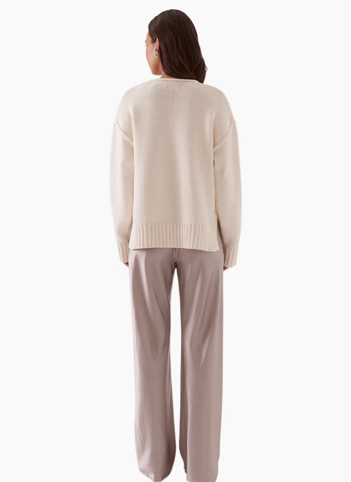 SOVERE Lane Plunge Sweater - Cream