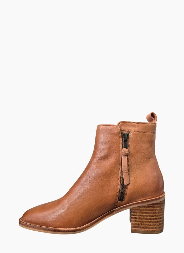 EOS Ciara Boot Brandy