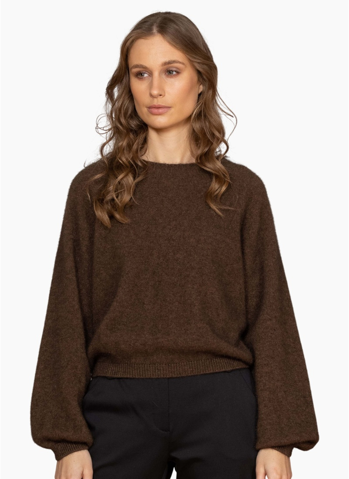 Noble Wilde Bellow Sleeve Top