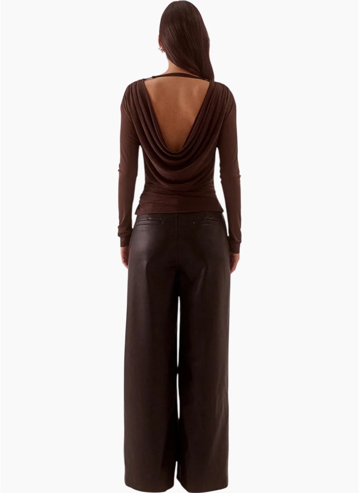 SOVERE Myriad Drape Top - Rum Raisin